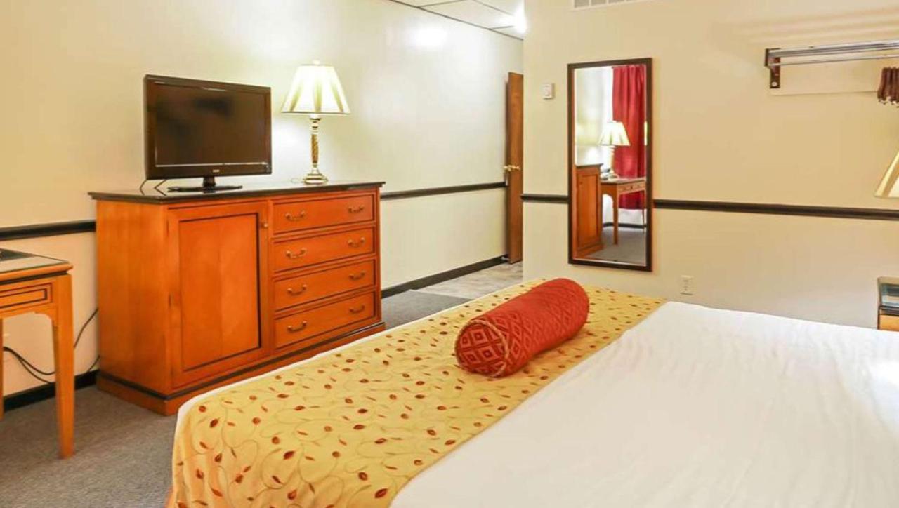 เอ็ม สตาร์ นอร์ท แคนตัน Hotel นอร์ธแคนตัน ภายนอก รูปภาพ